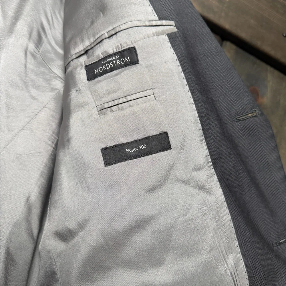 Hugo Boss Gray Herringbone Wool Blazer 38R Tailored by Nordstrom